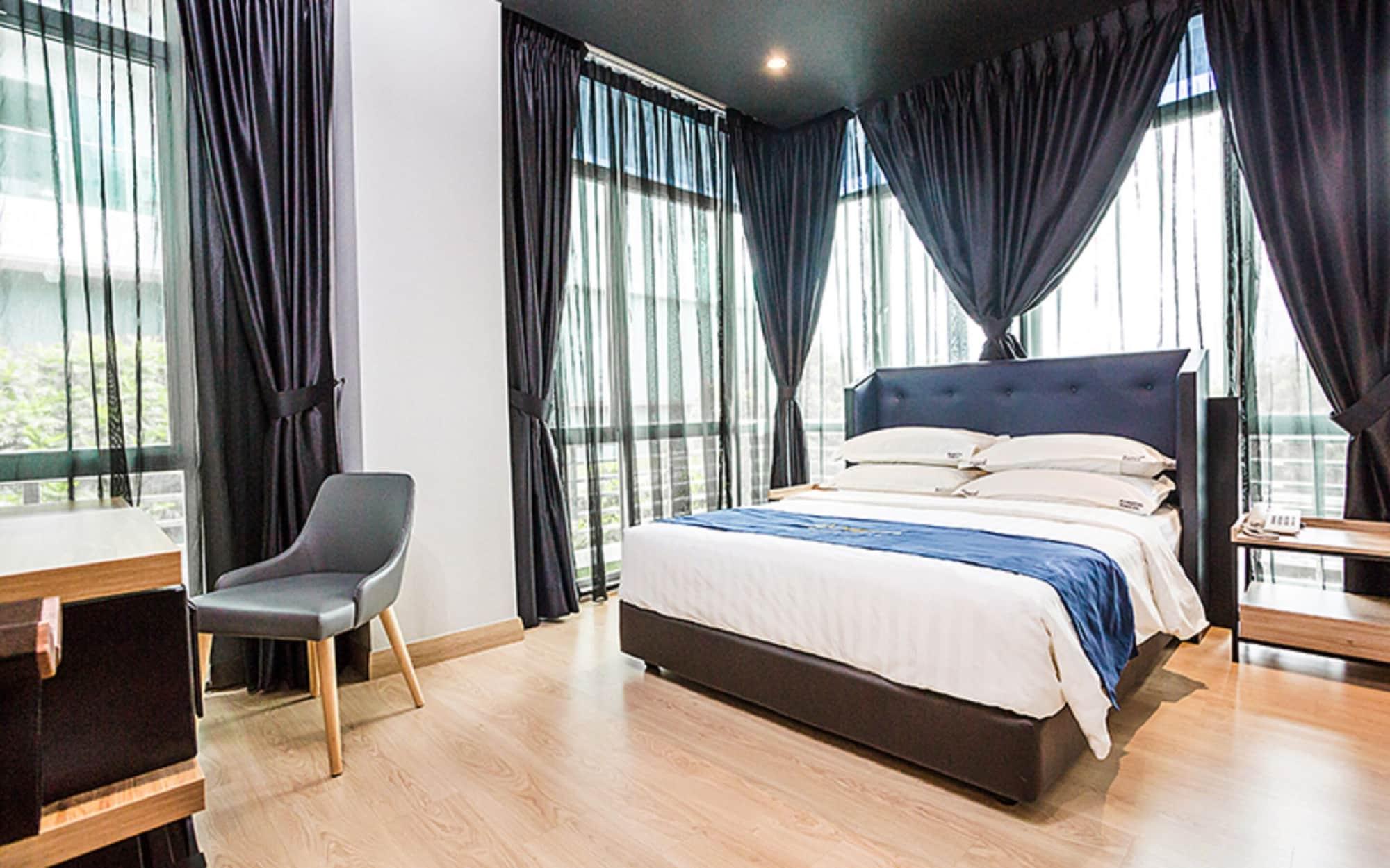Manhattan Business Hotel Ttdi Kuala Lumpur Buitenkant foto