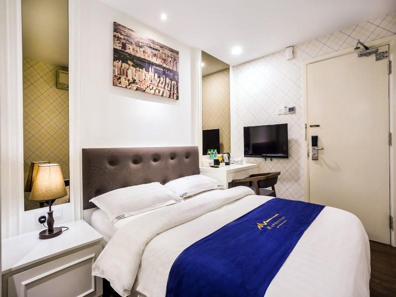 Manhattan Business Hotel Ttdi Kuala Lumpur Buitenkant foto