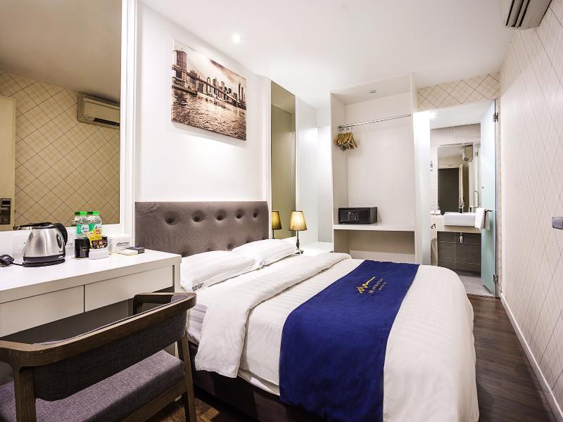Manhattan Business Hotel Ttdi Kuala Lumpur Buitenkant foto